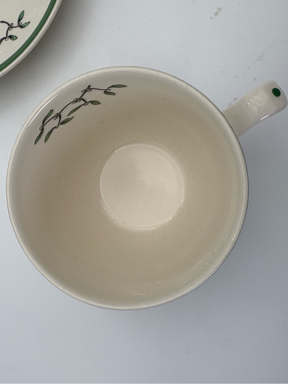Two Vintage Spode Christmas Tree Coffee/Tea Cup and Saucer Set - Made in England - Picture 7 of 16